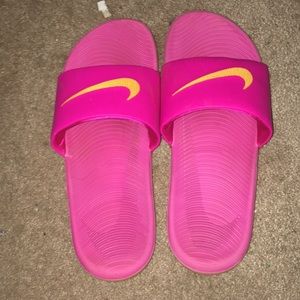 Pink nike slides